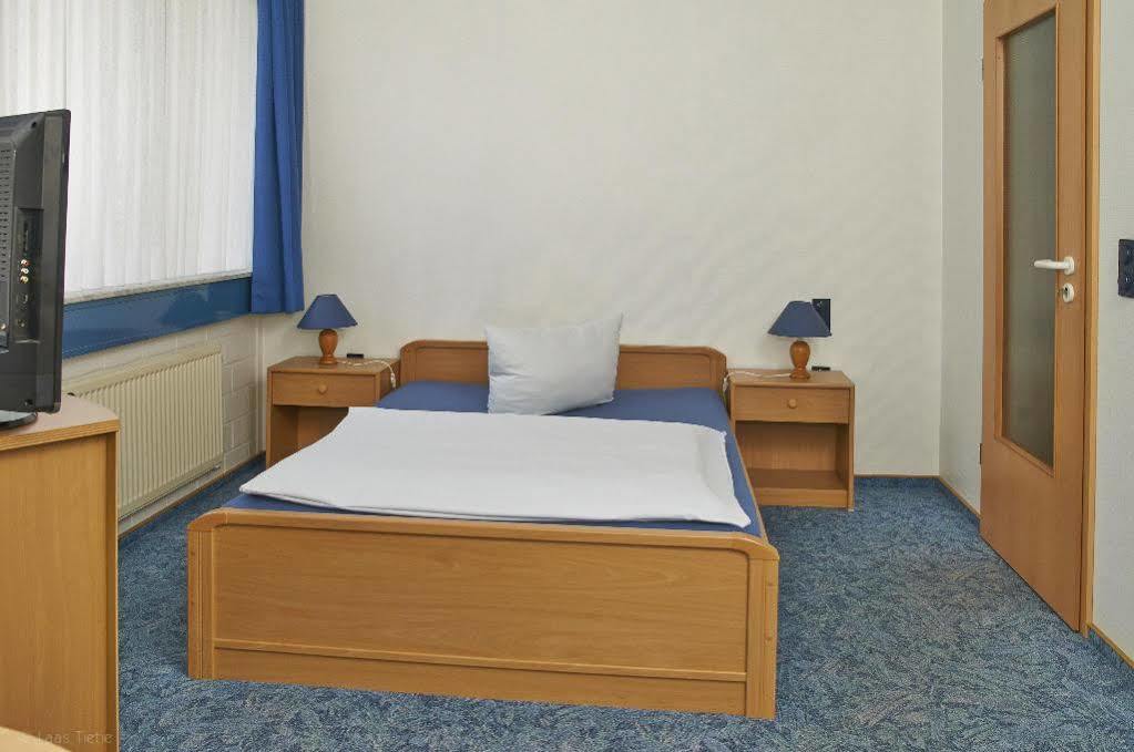Hotel Bonamari Salzgitter Bad Bagian luar foto